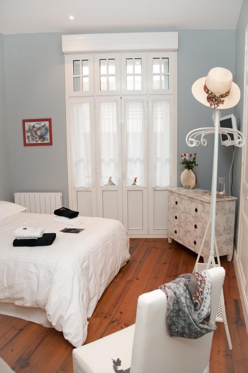 Maison l'épicurienne Les Sables-dʼOlonne Habitación foto